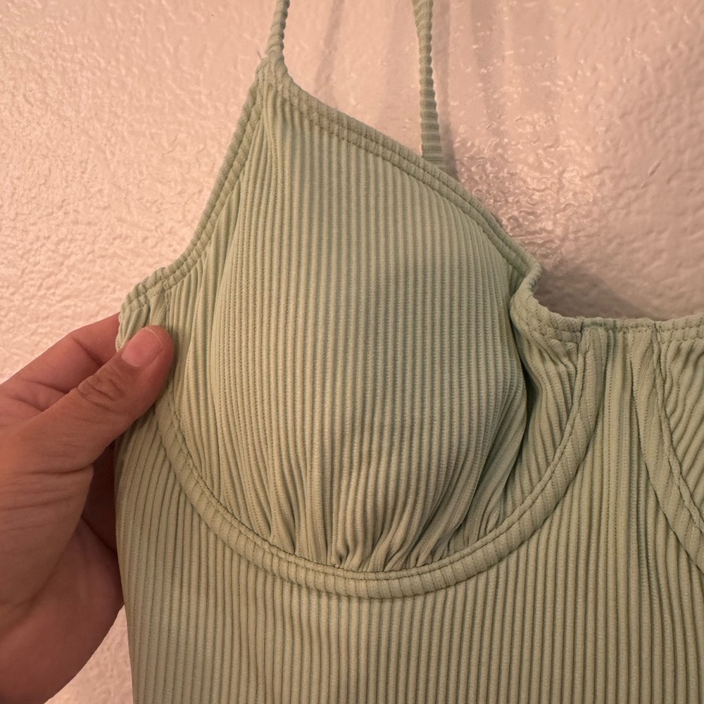 NWT Roxy Light Green Ribbed Swimsuit Poolside Ready! Vibrant Summer Color - Picture 5 of 8